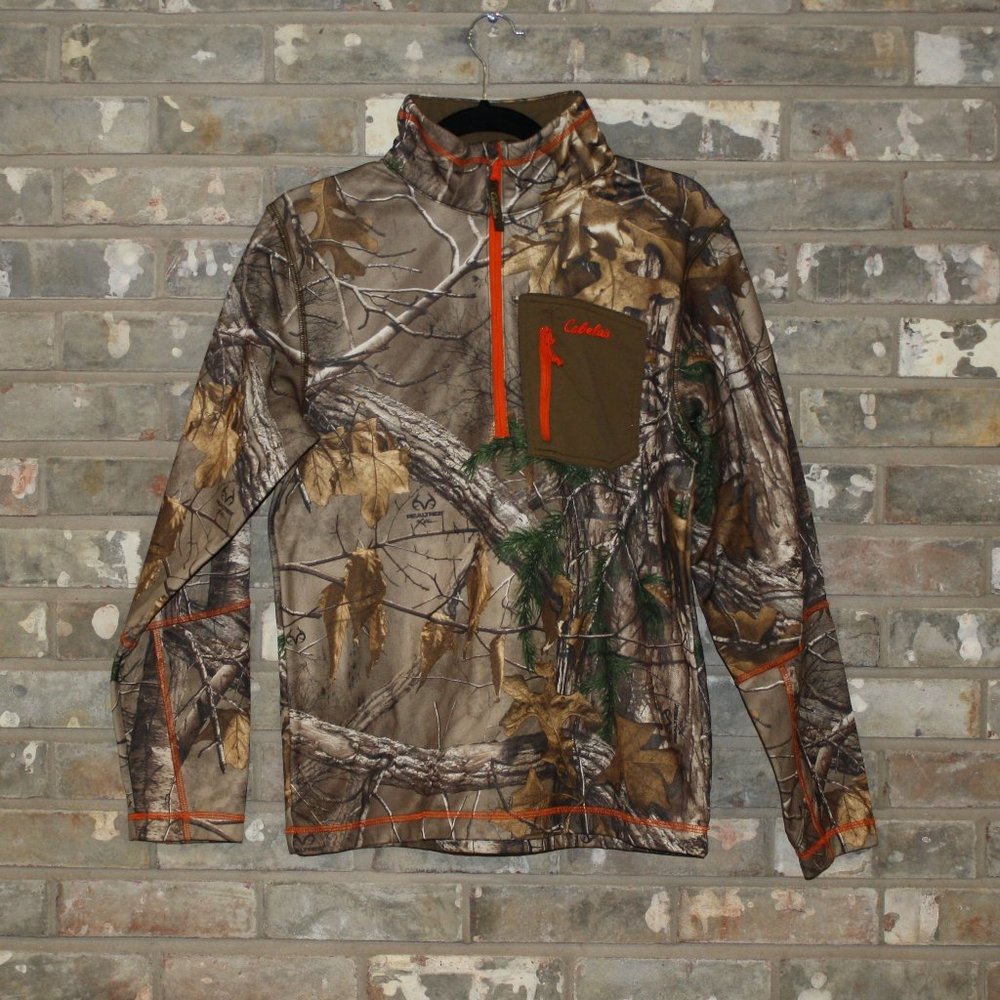 Camouflage Cabela's 1/4 Zip up